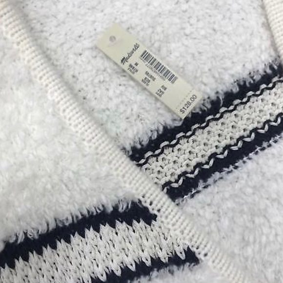 Madewell Bouclé Cardigan Sweater - Oversized Wool - Picture 5 of 6